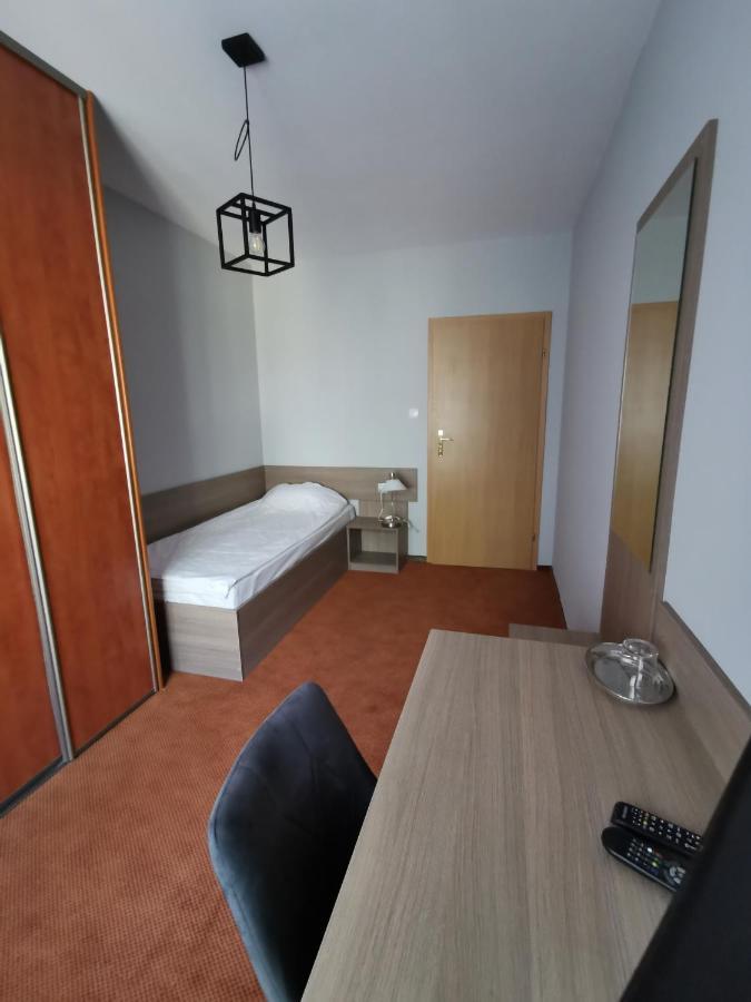 Zieliniec Hotel